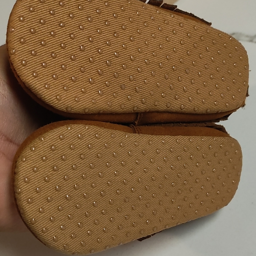 Old Navy Tan Moccasin Kids Shoes with Fringe - Picture 3 of 4